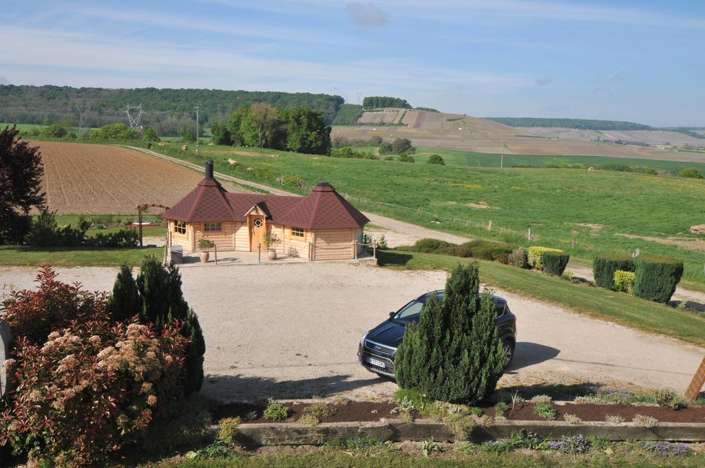La Boulonne Villa Festigny  Exterior photo