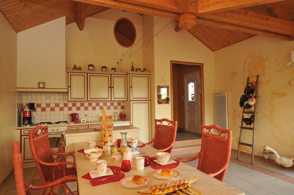 La Boulonne Villa Festigny  Exterior photo